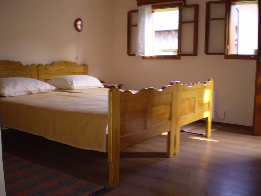 Apartments Iza Na Trem Čigoč Eksteriør billede